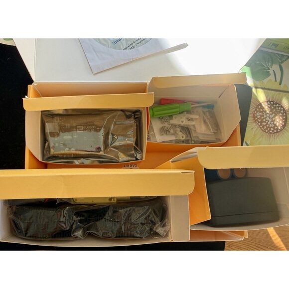 NEW ELEGOO Project Smart Robot Car Kit 3.0 Plus UNO R3 NEW! OBSTACLE AVOID (A3) - Picture 8 of 9